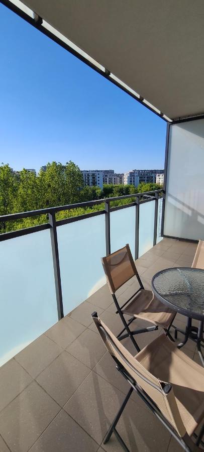 Wellsituated 1 Bedroom Condo In Warsaw Freeparking 외부 사진